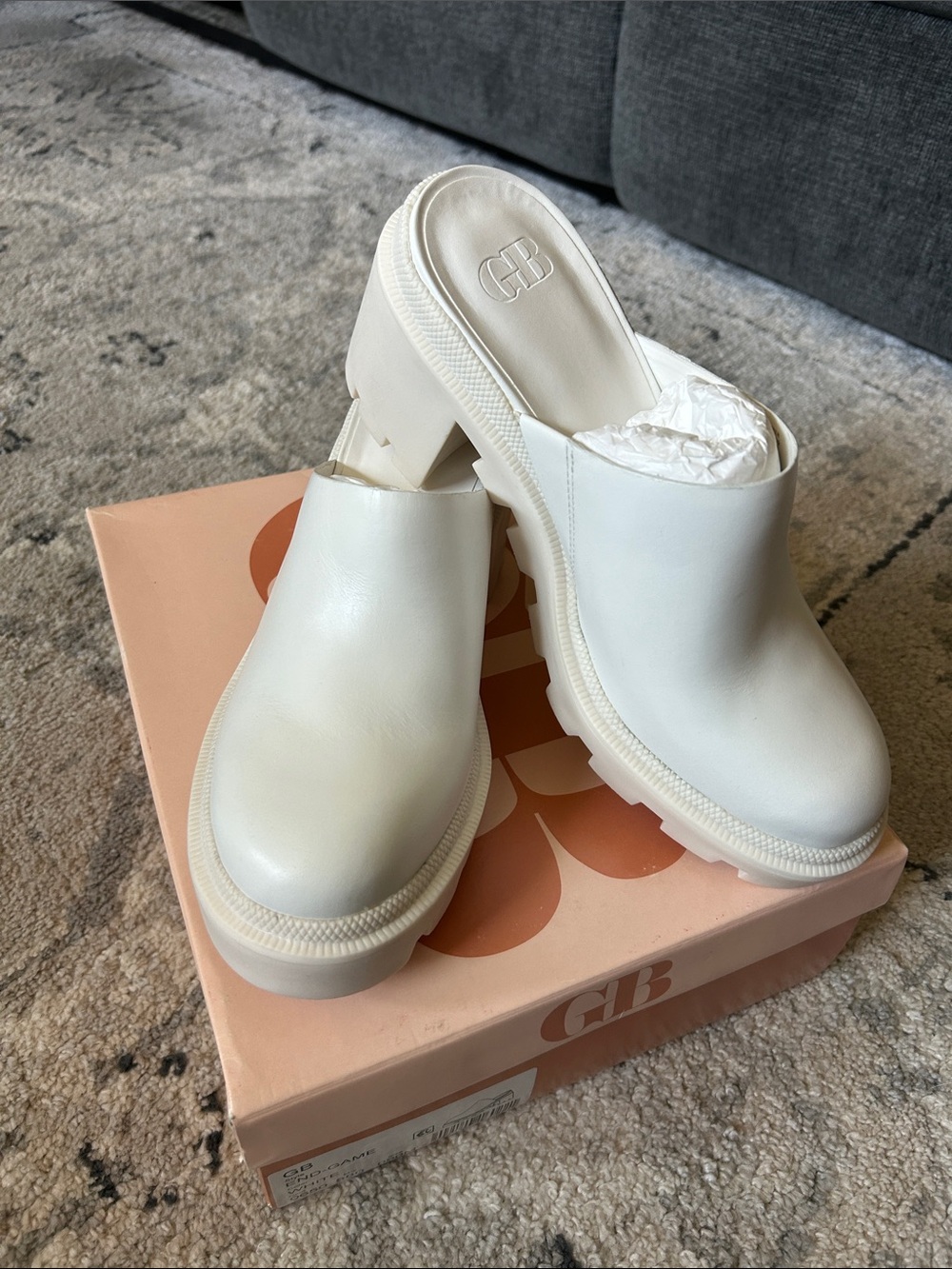 Gianni Bini Cream Leather Platform Clog Mules